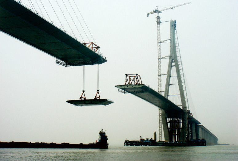 广西梧州西江三桥